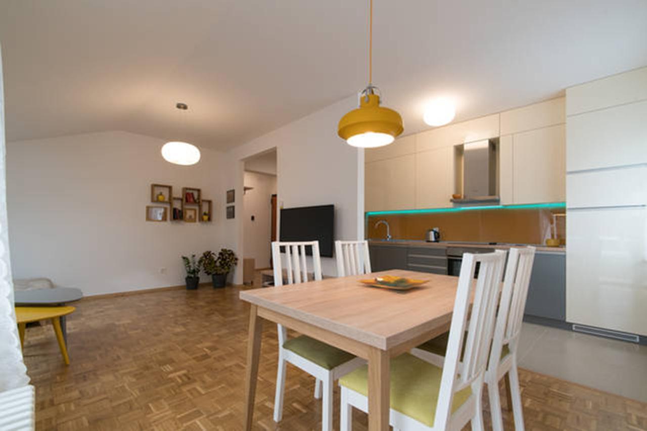 Apartment Drustveni Dom II ซาราเยโว ภายนอก รูปภาพ
